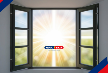 Strategi Pencahayaan Alami Melalui Optimalisasi Bukaan Jendela Dapur Modern