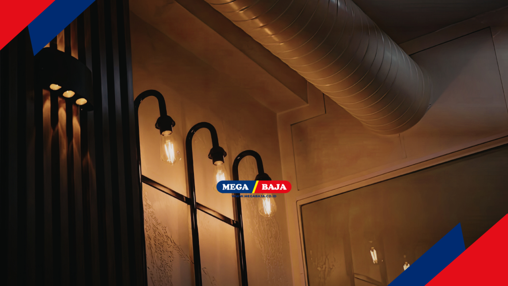 Refleksi Keindahan Dalam Balutan Warna Gelap