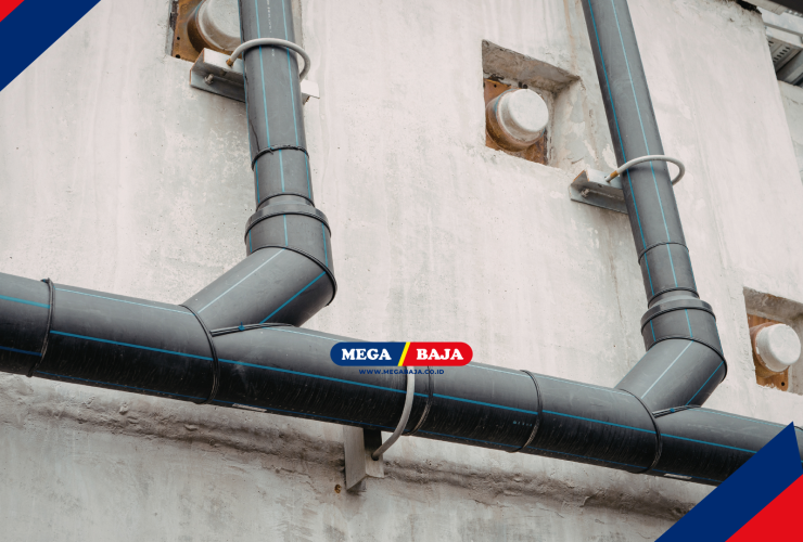 Seni Menata Sambungan Pipa Dengan Sentuhan Estetika Struktur Industri