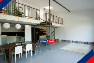 MEGA DECK : TRANSFORMASI RUANG MELALUI MATERIAL LANTAI DAN BAJA