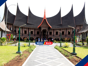 Rumah Gadang : Simfoni Keanggunan Arsitektur Tradisional Minangkabau