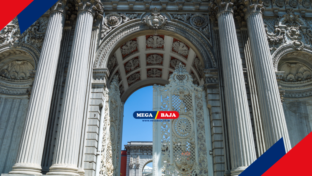 Restorasi Istana Dolmabahce