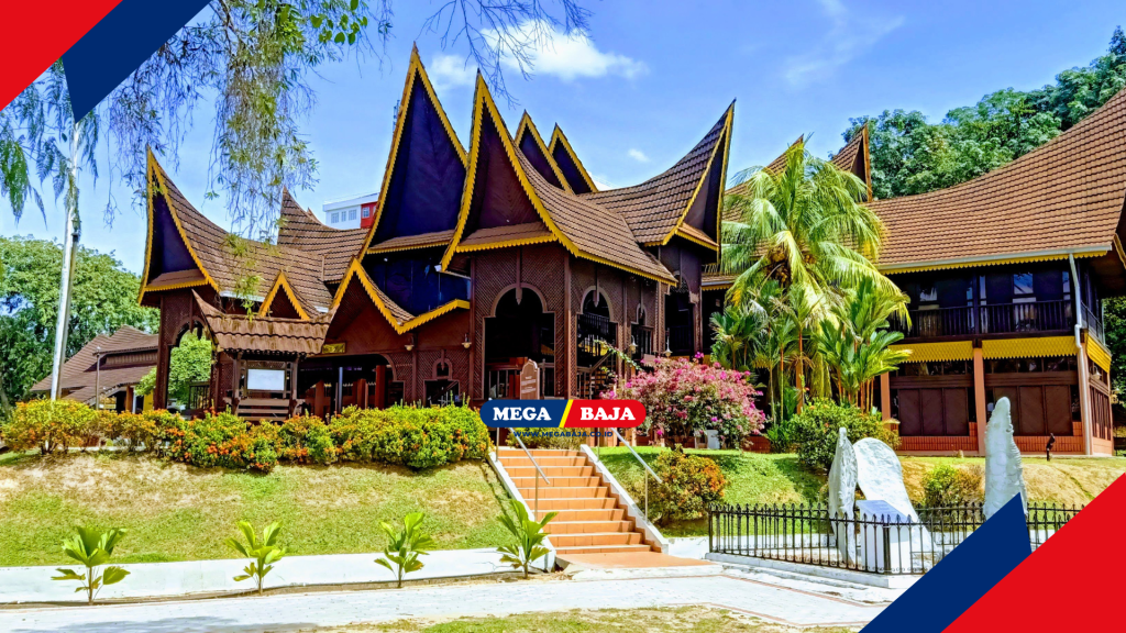 Rumah Gadang : Simfoni Keanggunan Arsitektur Tradisional Minangkabau