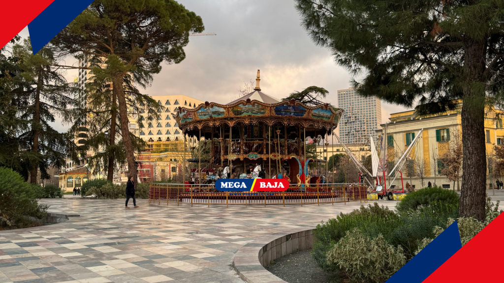 Skanderbeg Square