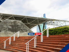 BAJA RINGAN : REVOLUSI TEKNOLOGI KECERDASAN BUATAN DALAM STRUKTUR ARSITEKTUR