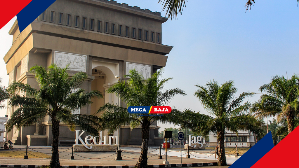 Monumen Simpang Lima Gumul (SLG) estetika klasik