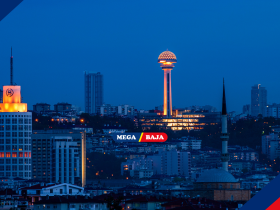 Baja Struktural : Ikonik Menara Atakule Pusat Kota Ankara