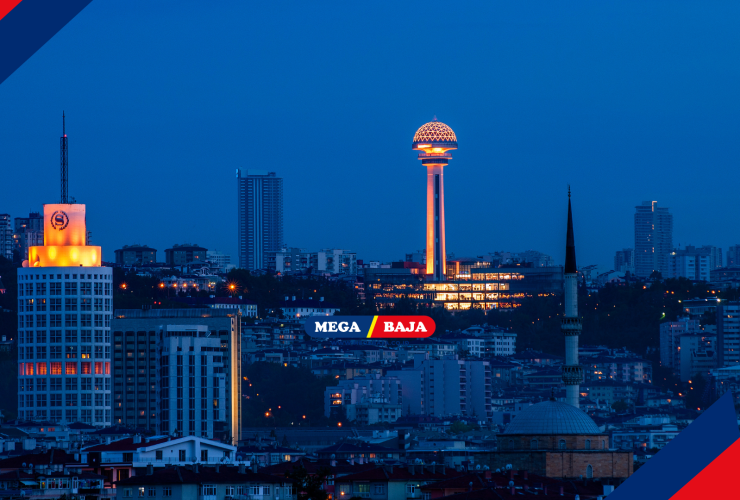 Baja Struktural : Ikonik Menara Atakule Pusat Kota Ankara