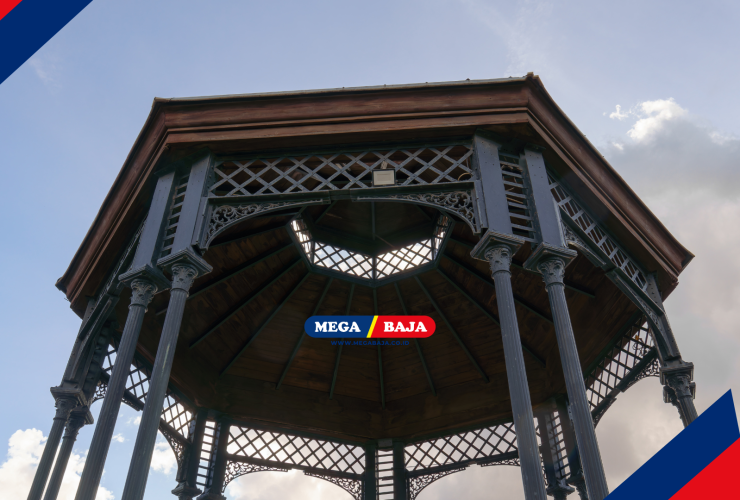 Gazebo Besi : Estetika Ruang Terbuka Untuk Kenyamanan Keluarga Modern