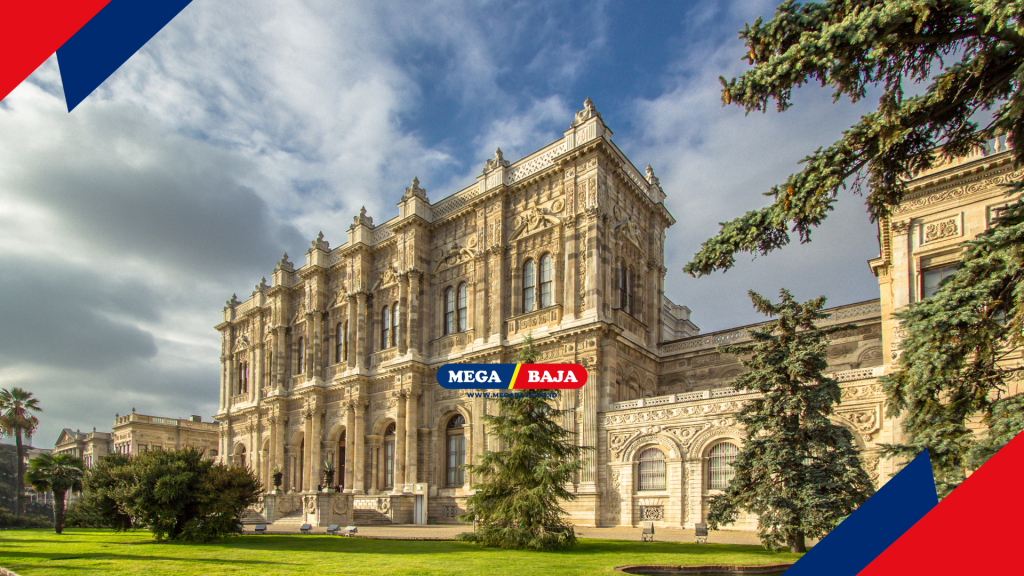 Dolmabahce harus mampu melayani ribuan pengunjung setiap har