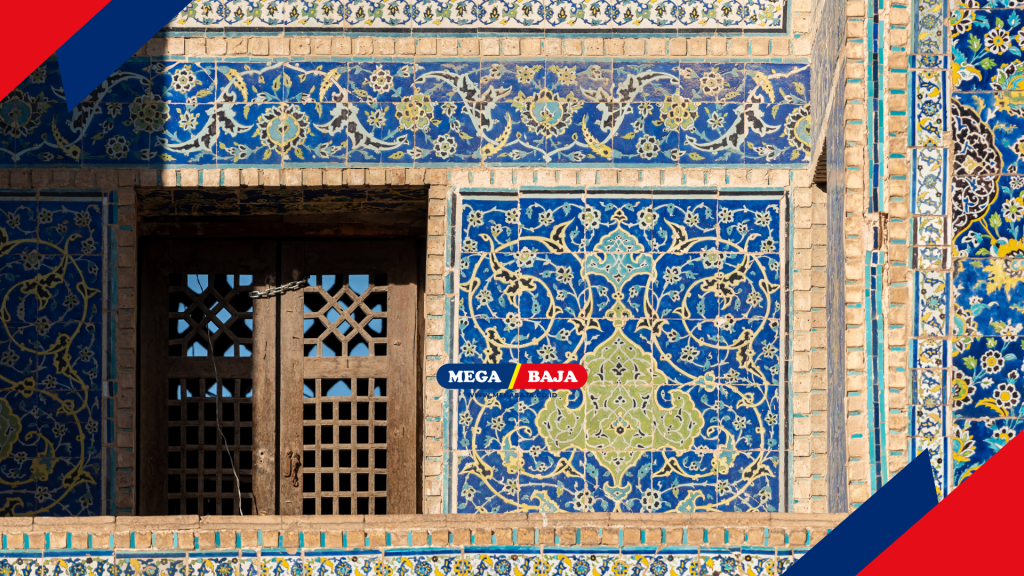 Pengaruh Budaya Persia Pada Desain Jendela