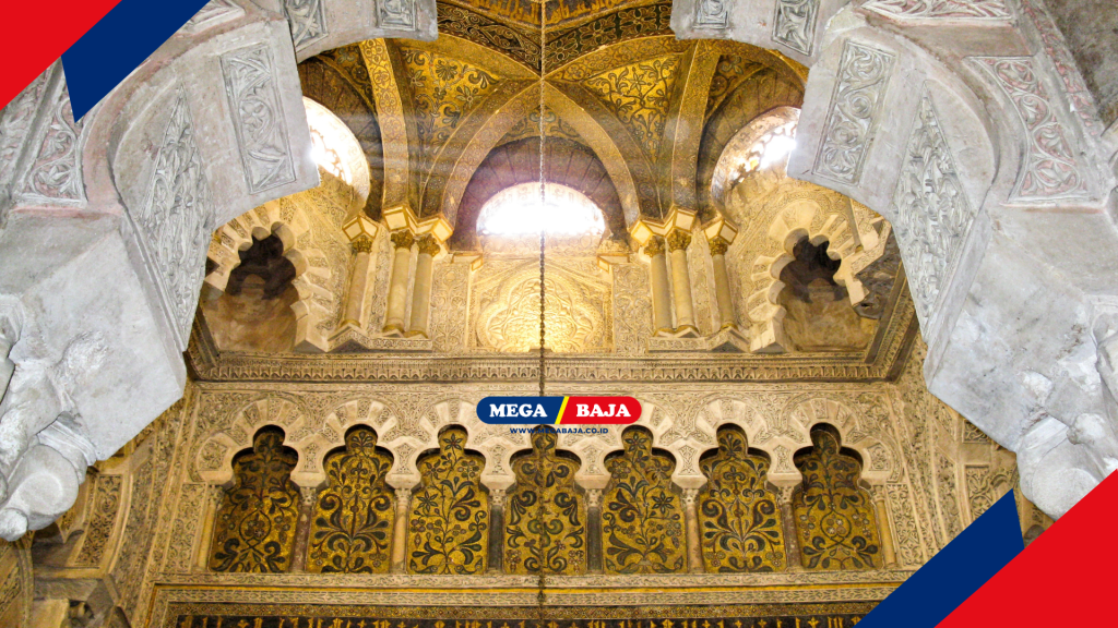 Sejarah mencatat Mezquita mengalami perubahan fungsi dari masjid menjadi katedral