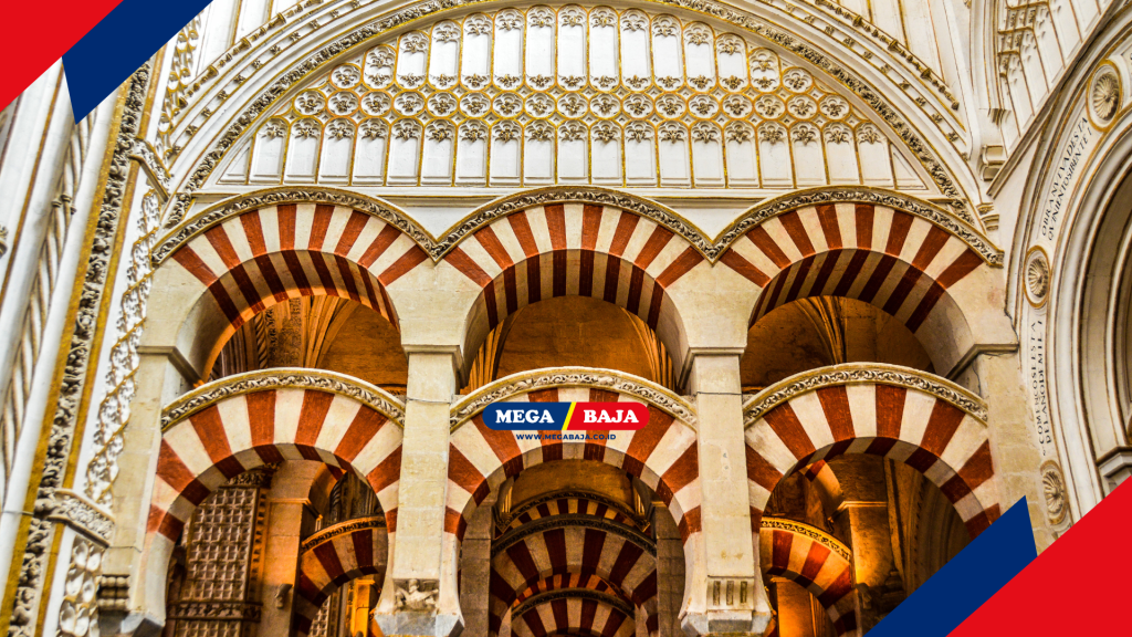 Mezquita de Córdoba. dibangun dengan material premium di zaman nya