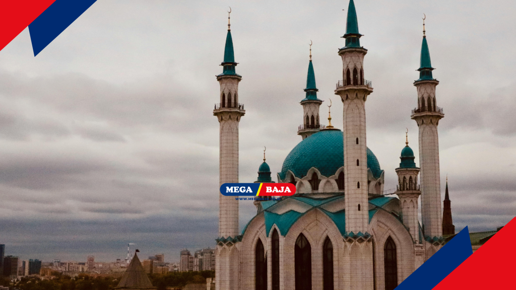 MASJID KUL SHARIF DI KAZAN RUSIA DENGAN TATA RUANG EPIK SESUAI ALAM