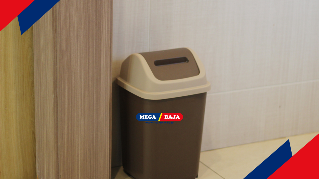 area pembuangan di dalam rumah sering banget ditaruh di pojokan