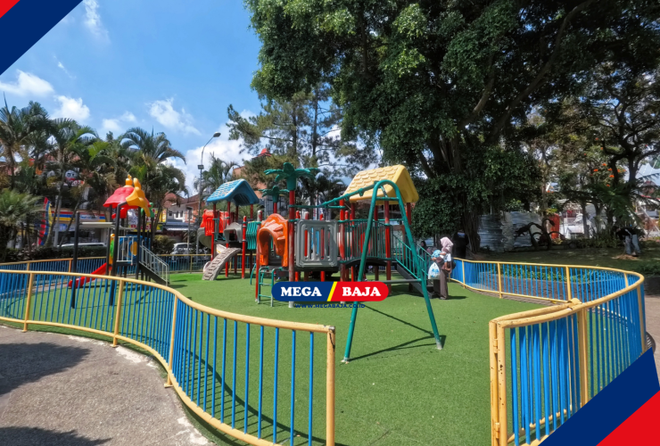 PAGAR TAMAN BERMAIN AMAN : RAHASIA DESAIN ARSITEKTUR RAMAH ANAK DI PERKOTAAN
