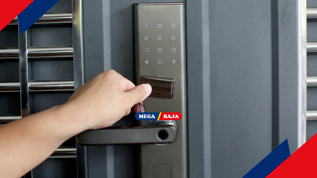 Smart door untuk keamanan ruangan barang berharga