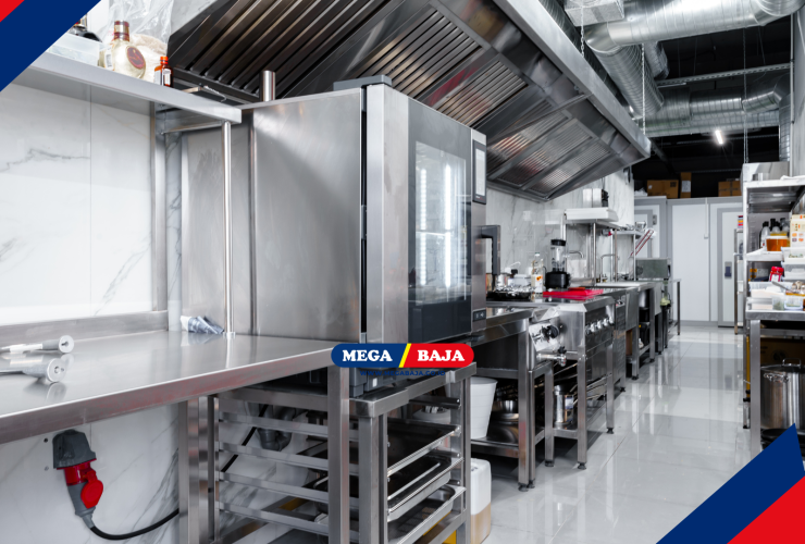 MANAJEMEN DAPUR PROFESIONAL: SENI MENGELOLA RUANG KULINER MODERN YANG EFISIEN