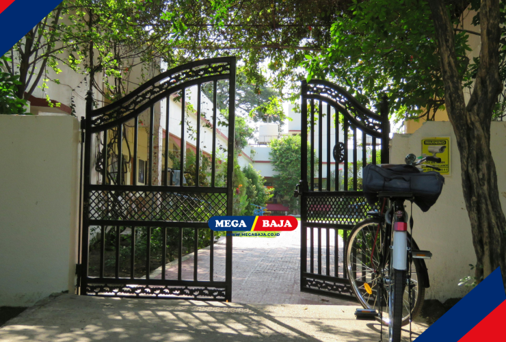 BAHAYA LISTRIK : MENGAPA POHON RINDANG BISA JADI ANCAMAN RUMAH ANDA?