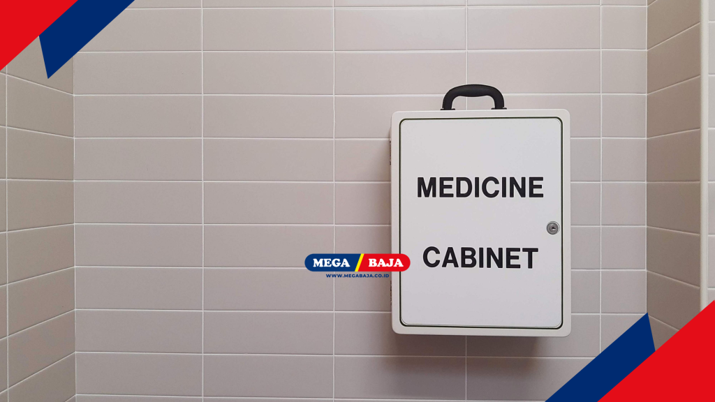 kabinet yang kokoh pada dinding - kabinet obat