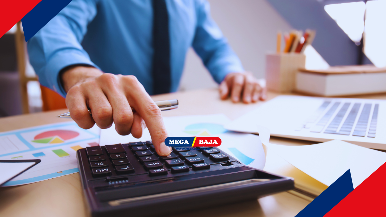 Menyiapkan ruang kerja Work From Home (WFH) Ideal bagi seorang Analis Keuangan