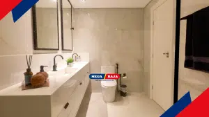 Bright bathroom