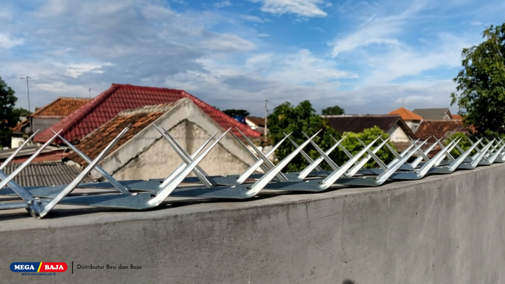 Panjang Batang Wall Spike: 60 cm sampai 125 cm per unit
