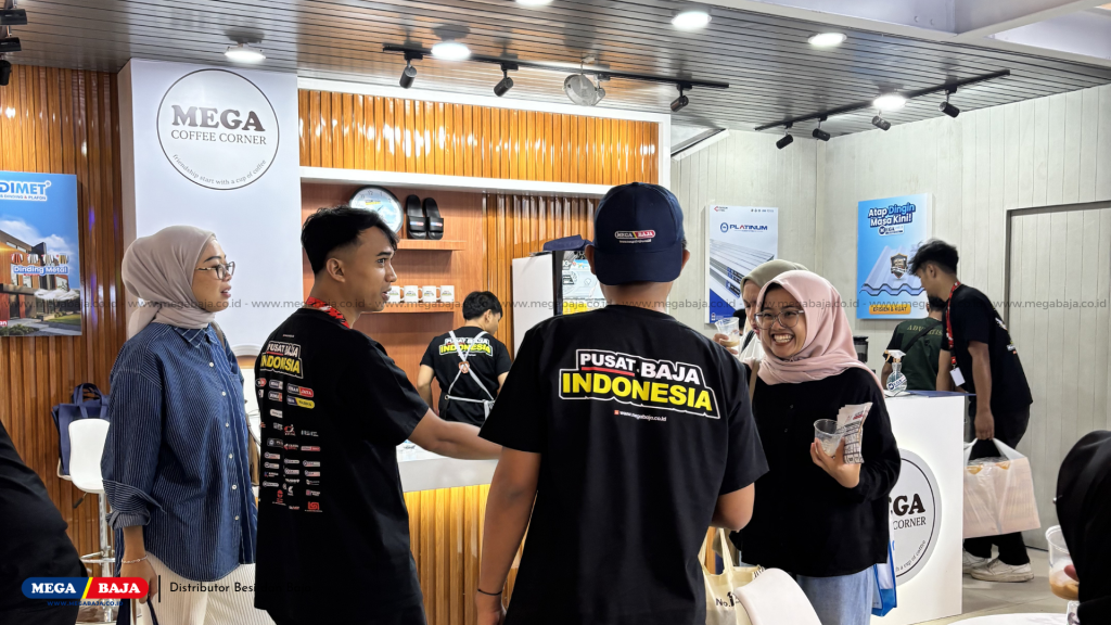 Bukan hanya konsultasi - Marketing Mega Baja juga melayani dengan Interaktif