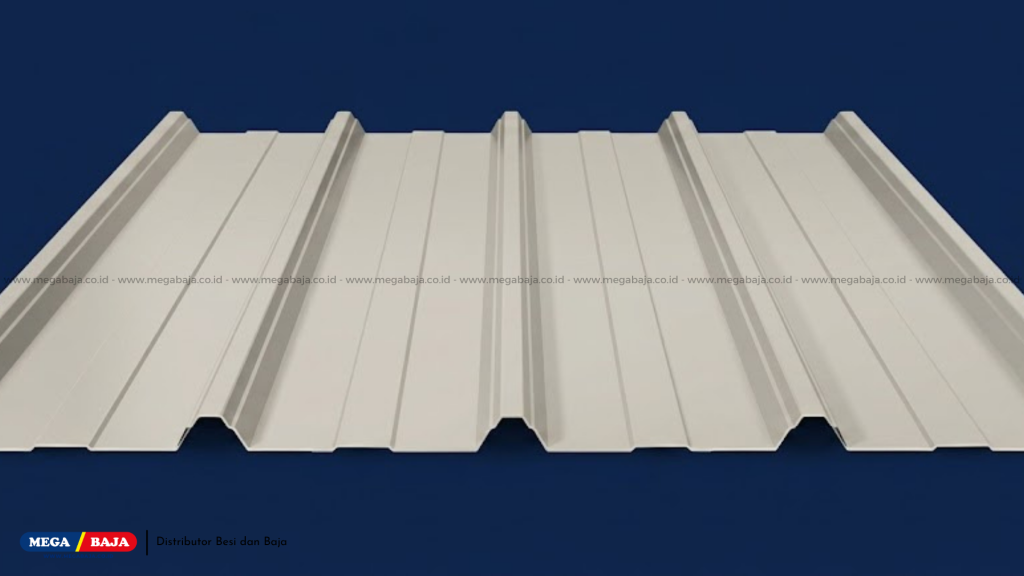 Lembaran spandek umumnya memiliki lebar efektif sekitar 750 mm hingga 1000 mm