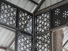 Pipa Galvanis Hexagonal : Solusi Struktur Kuat dalam Kokohnya Estetika Modern