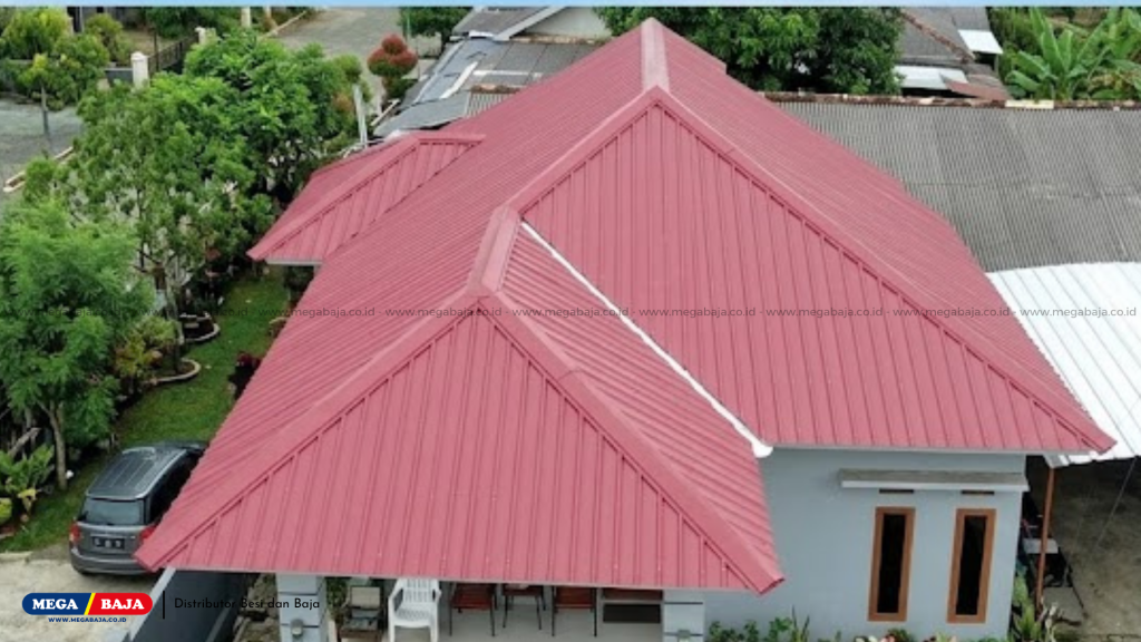 Karakteristik Genteng Metal Berbentuk Spandek