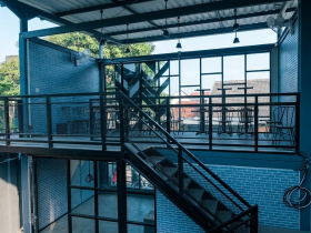 Mengapa Rangka Baja Ringan bisa bikin Kafe Menjadi lebih Efisien?