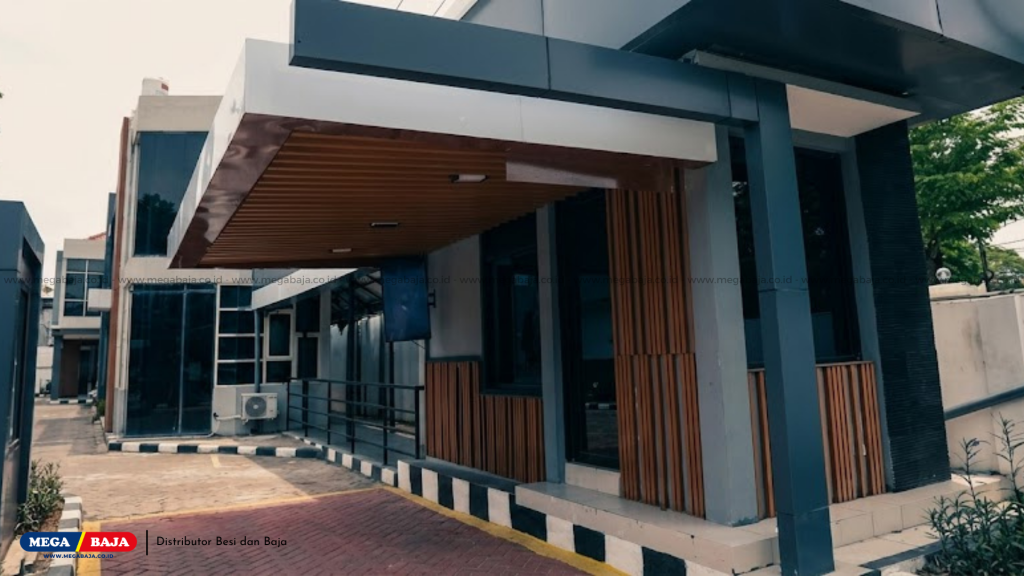 Pembangunan fasilitas drive thru