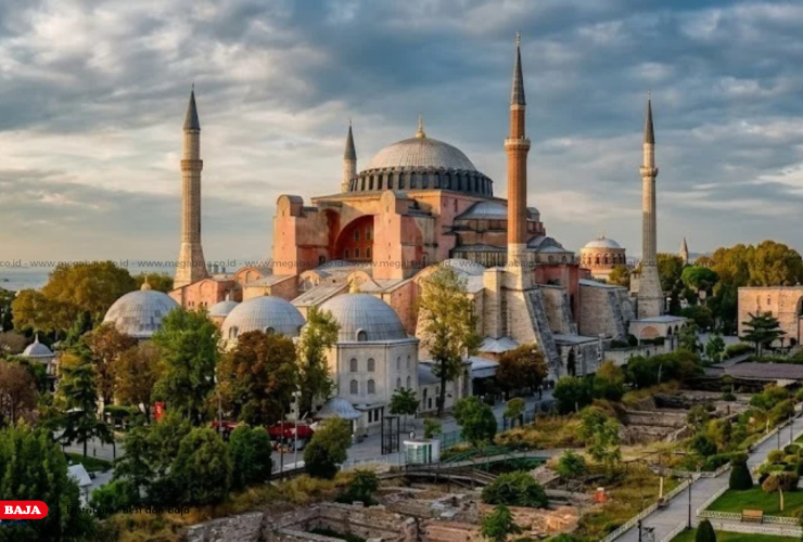 1500 TAHUN HAGIA SOPHIA !! : Pelajaran Konstruksi Usmani untuk Desain Modern Berkelanjutan