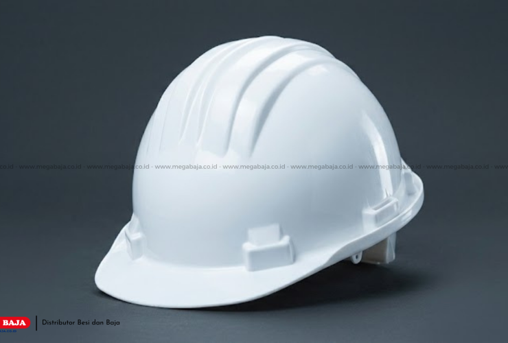 Mengenal Fungsi Helm Safety Putih dalam Manajemen Proyek Konstruksi