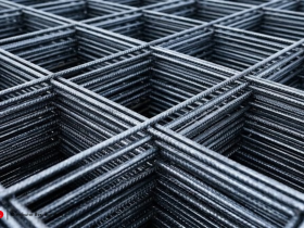 Besi Wiremesh Solusi Efisiensi Tulangan Beton untuk Konstruksi Modern Anda