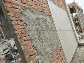 Perbandingan Efisiensi Teknis Plester Bangunan