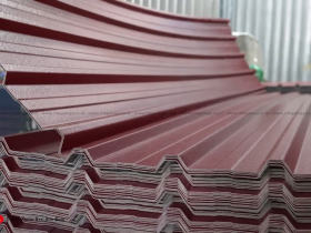 Atap Dingin Mega Wall Single Side dan Tekstur Pasir : Solusi Inovasi Konstruksi Modern Indonesia