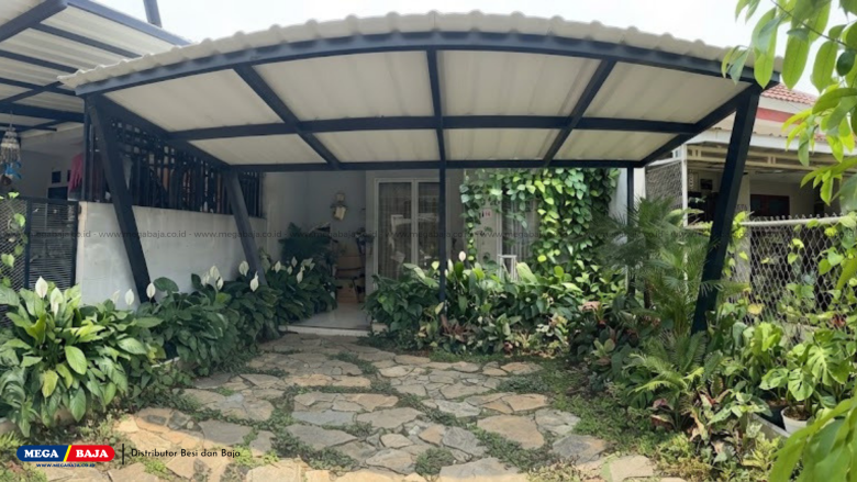 Inspirasi Kanopi Taman Mini di Rumah : Kombinasi Besi Hollow Hitam Yang Cocok