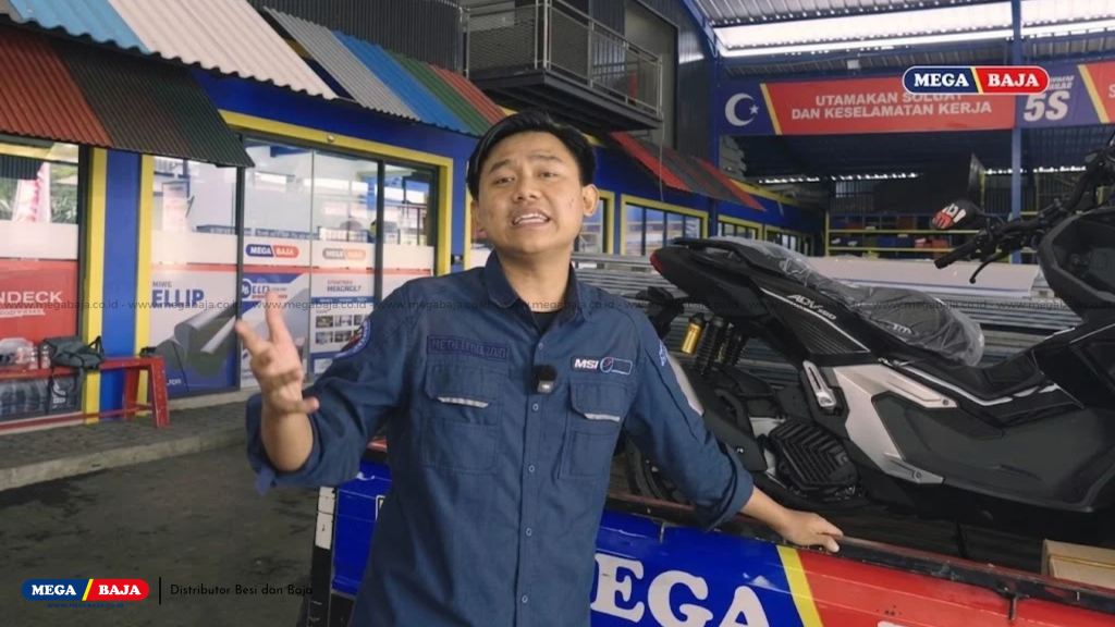 Mengapa Memilih Belanja di Mega Baja Kalimalang?
