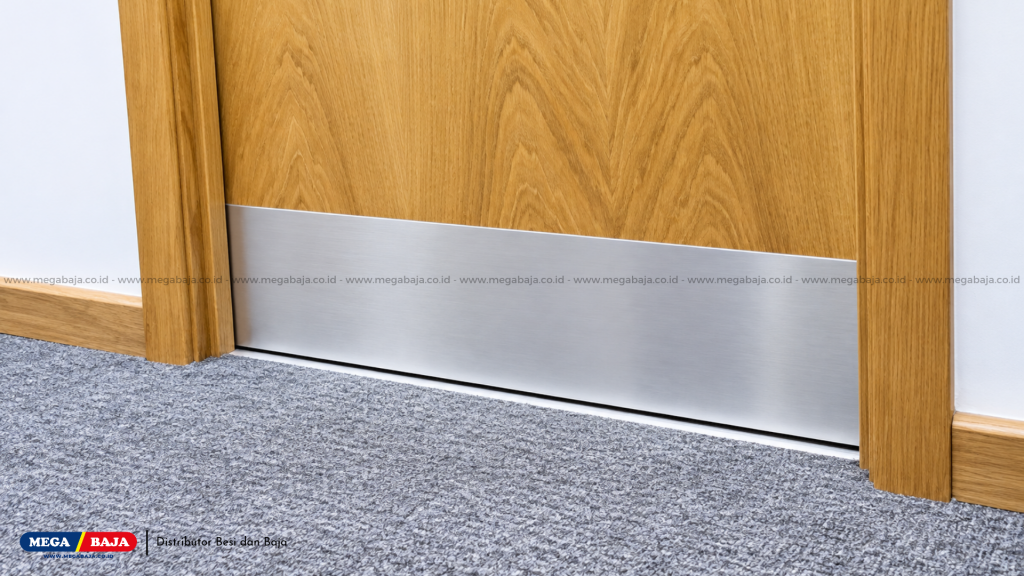 Pilihan Material Kick Plate yang Paling Populer