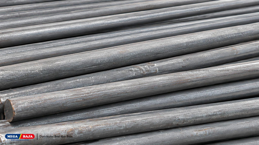 Besi beton polos (round bar) adalah jenis baja tulangan yang memiliki permukaan halus